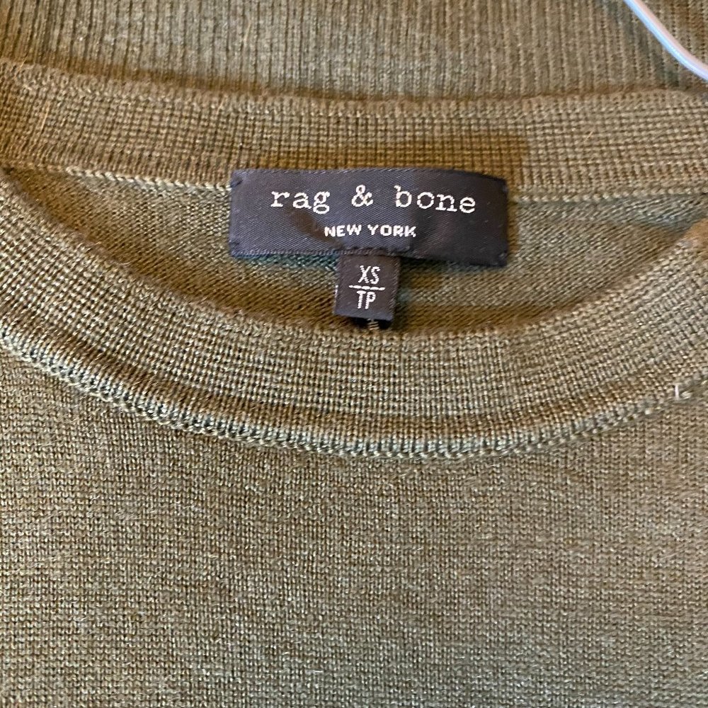Juliette Barnes' Rag & Bone Colorblock Pullover - Picture 2 of 7